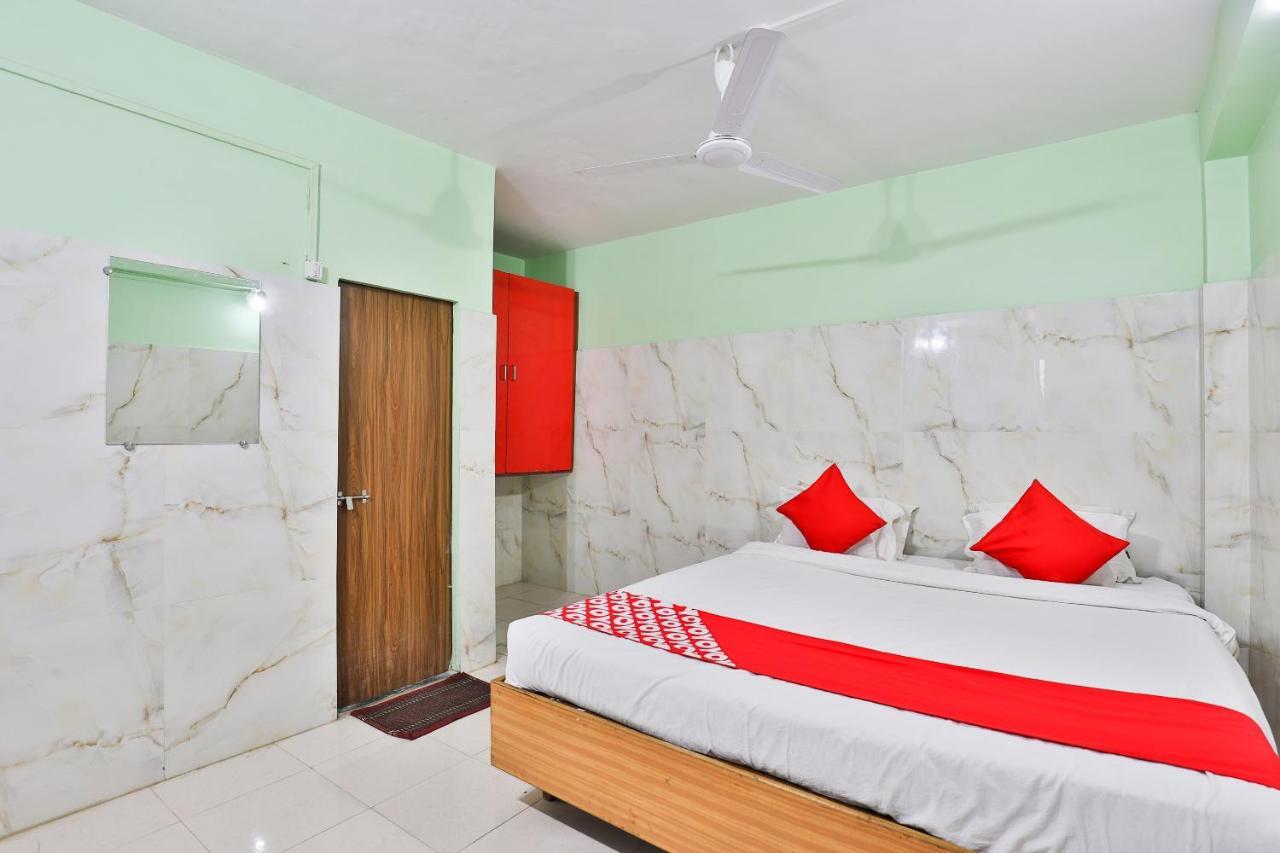 Oyo 24833 Hotel Silver Daman Ngoại thất bức ảnh