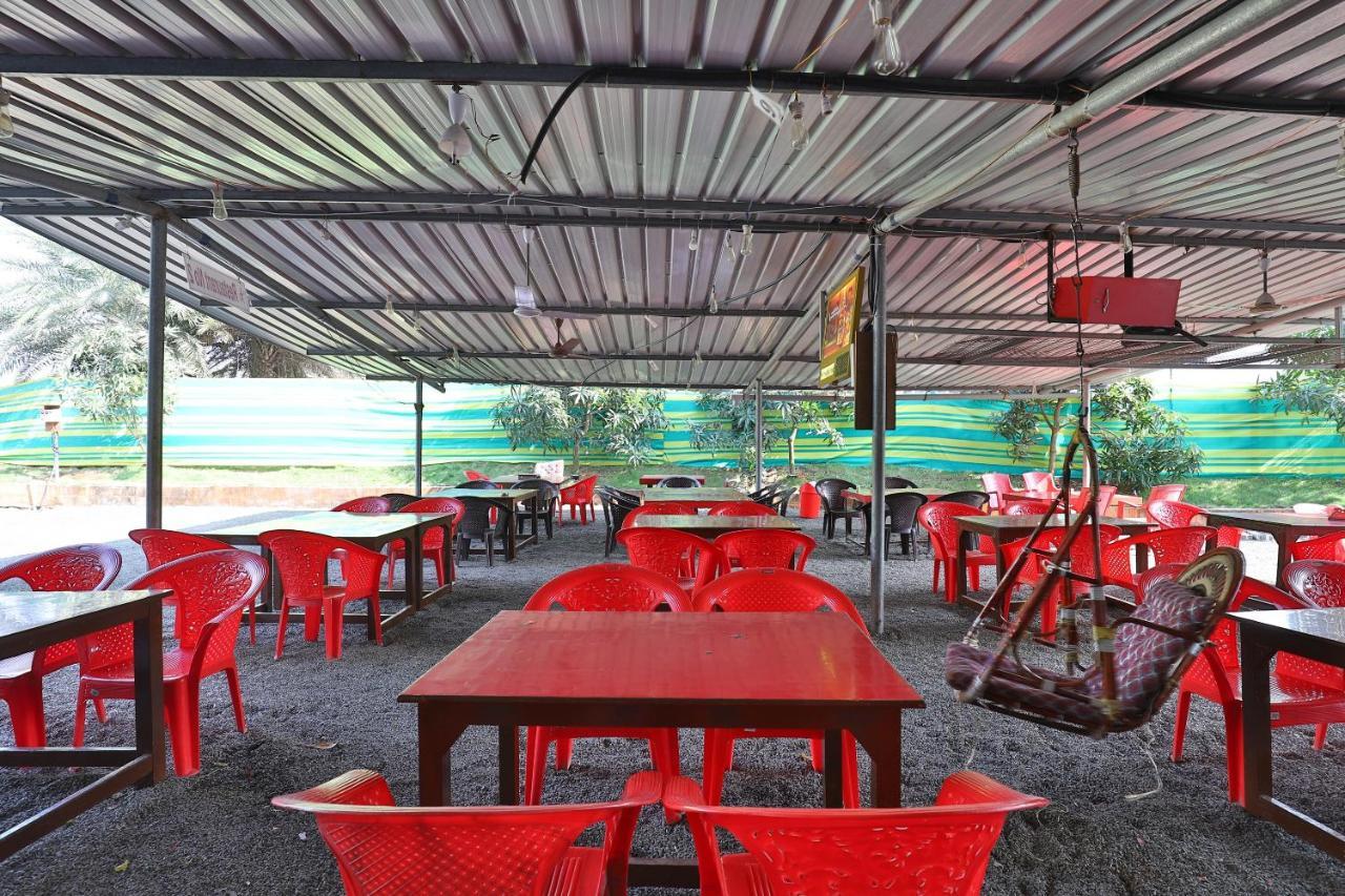 Oyo 24833 Hotel Silver Daman Ngoại thất bức ảnh